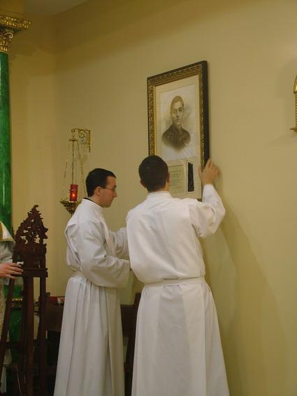 018.jpg - En la zona del presbiterio los seminaristas podrán acercarse para invocar al Beato Francisco Maqueda.